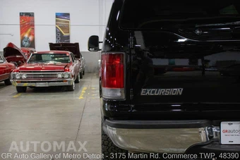 2005 Ford Excursion XLT - miniatura 147