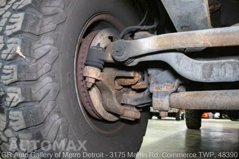 2005 Ford Excursion XLT - miniatura 161