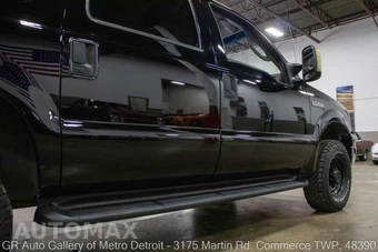 2005 Ford Excursion XLT - miniatura 171