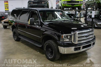 2005 Ford Excursion XLT - miniatura 8