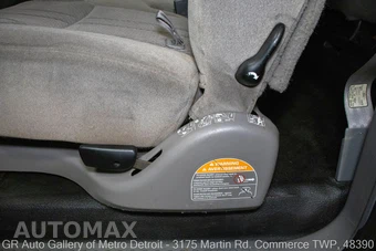 2005 Ford Excursion XLT - miniatura 81