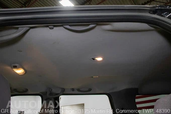 2005 Ford Excursion XLT - miniatura 86