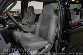 2005 Ford Excursion XLT - miniatura 95