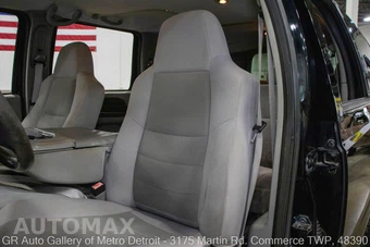 2005 Ford Excursion XLT - miniatura 96