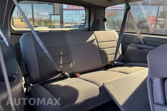 2005 Ford Excursion XLT - miniatura 16