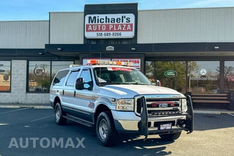2005 Ford Excursion XLT - miniatura 2