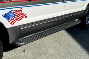 2005 Ford Excursion XLT - miniatura 25