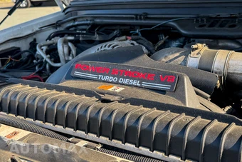 2005 Ford Excursion XLT - miniatura 45