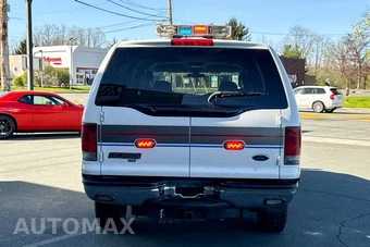 2005 Ford Excursion XLT - miniatura 5