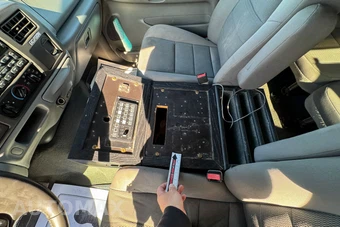 2005 Ford Excursion XLT - miniatura 68