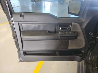2005 Ford F-150 FX4 Extended Cab Medium Bed w/Rear Doors – miniatura 9
