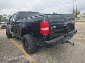 2005 Ford F-150 XL Extended Cab Medium Bed w/Rear Doors - miniatura 6