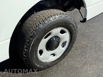 2005 Ford F-150 XL Regular Cab Medium Bed - miniatura 10