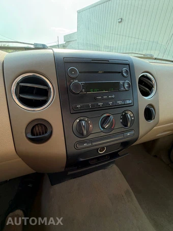 2005 Ford F-150 XLT Crew Cab Short Bed - miniatura 9