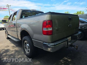 2005 Ford F-150 XLT Crew Cab Short Bed - miniatura 2