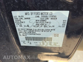2005 Ford F-150 XLT Extended Cab Medium Bed w/Rear Doors – miniatura 14