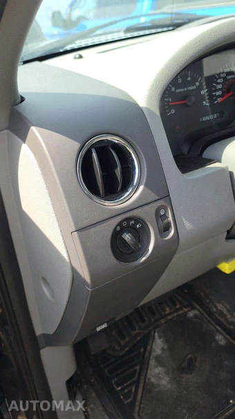 2005 Ford F-150 XLT Extended Cab Medium Bed w/Rear Doors – miniatura 26