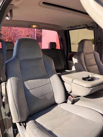 2005 Ford F-250 Crew Cab - miniatura 15