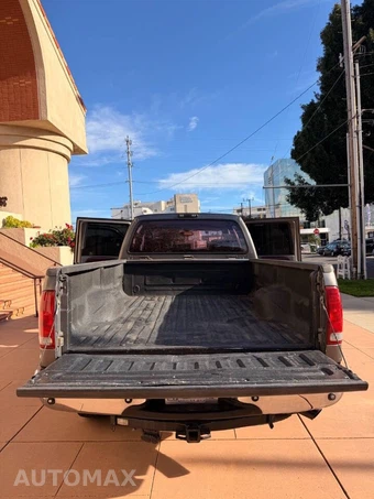 2005 Ford F-250 Crew Cab - miniatura 19