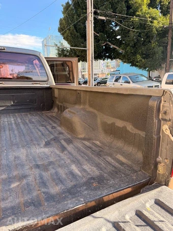 2005 Ford F-250 Crew Cab - miniatura 23