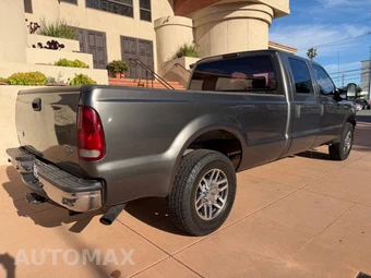 2005 Ford F-250 Crew Cab - miniatura 4