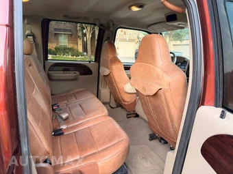 2005 Ford F-350 Crew Cab DRW - miniatura 7