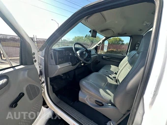 2005 Ford F-650 - miniatura 17