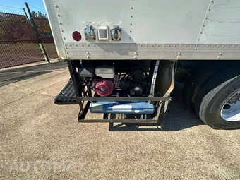 2005 Ford F-650 - miniatura 41