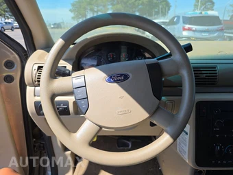 2005 Ford Freestar SES Minivan 120.8" WB - miniatura 10