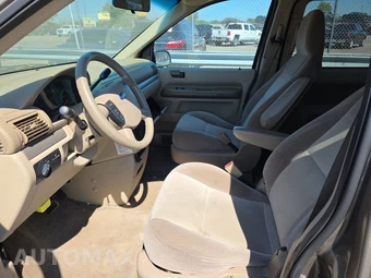 2005 Ford Freestar SES Minivan 120.8" WB - miniatura 7
