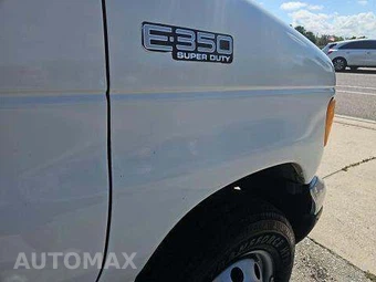 2005 Ford Super Duty E-350 Cutaway DRW - miniatura 6