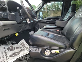 2005 Ford Super Duty F-250 Harley-Davidson Crew Cab Medium Bed - miniatura 13