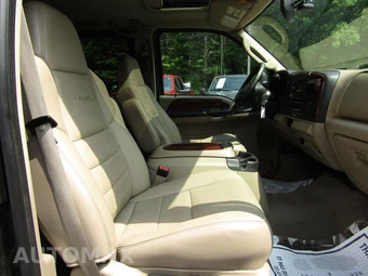 2005 Ford Super Duty F-250 Lariat Crew Cab Medium Bed - miniatura 31