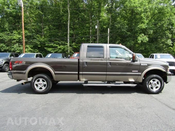 2005 Ford Super Duty F-250 Lariat Crew Cab Medium Bed - miniatura 4