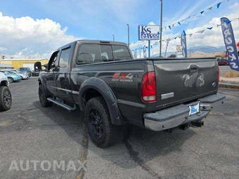 2005 Ford Super Duty F-250 Lariat Crew Cab Medium Bed - miniatura 2