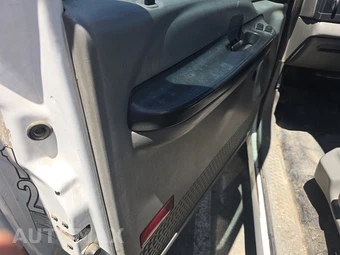 2005 Ford Super Duty F-250 Lariat Extended Cab Medium Bed w/Rear Doors - miniatura 9