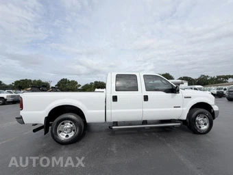 2005 Ford Super Duty F-250 XL Crew Cab Medium Bed - miniatura 4