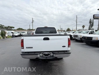 2005 Ford Super Duty F-250 XL Crew Cab Medium Bed - miniatura 6