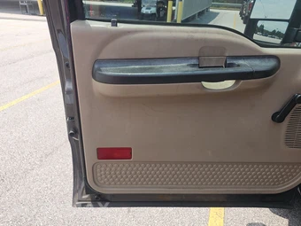 2005 Ford Super Duty F-250 XL Extended Cab Long Bed w/Rear Doors - miniatura 9
