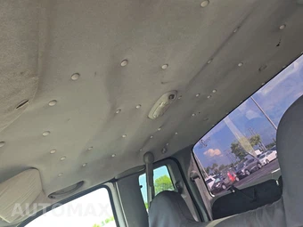 2005 Ford Super Duty F-250 XL Extended Cab Medium Bed w/Rear Doors - miniatura 17