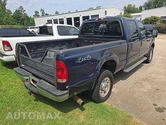 2005 Ford Super Duty F-250 XLT Crew Cab Medium Bed - miniatura 3