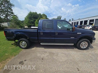 2005 Ford Super Duty F-250 XLT Crew Cab Medium Bed - miniatura 4