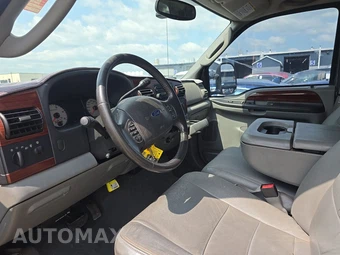 2005 Ford Super Duty F-250 XLT Crew Cab Medium Bed - miniatura 7