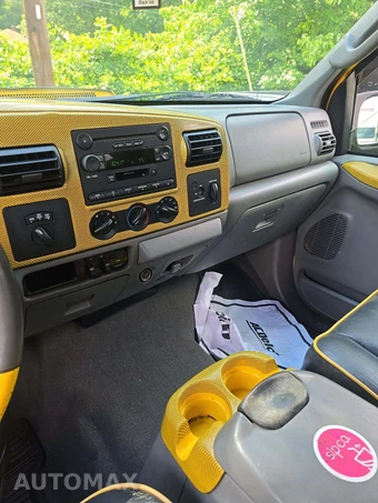 2005 Ford Super Duty F-250 XLT Extended Cab Medium Bed w/Rear Doors - miniatura 10
