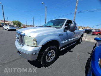 2005 Ford Super Duty F-250 XLT Extended Cab Medium Bed w/Rear Doors