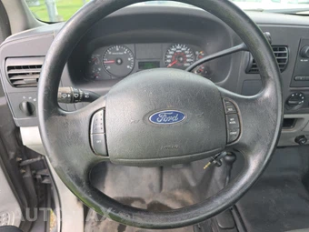 2005 Ford Super Duty F-250 XLT Regular Cab Long Bed – miniatura 10