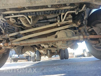 2005 Ford Super Duty F-350 Cab Chassis XL Regular Cab DRW - miniatura 19