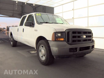 2005 Ford Super Duty F-350 Lariat Crew Cab Long Bed - miniatura 3