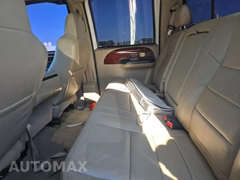 2005 Ford Super Duty F-350 Lariat Crew Cab Medium Bed - miniatura 13