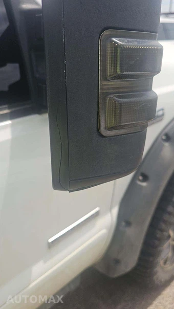 2005 Ford Super Duty F-350 Lariat Crew Cab Medium Bed - miniatura 27